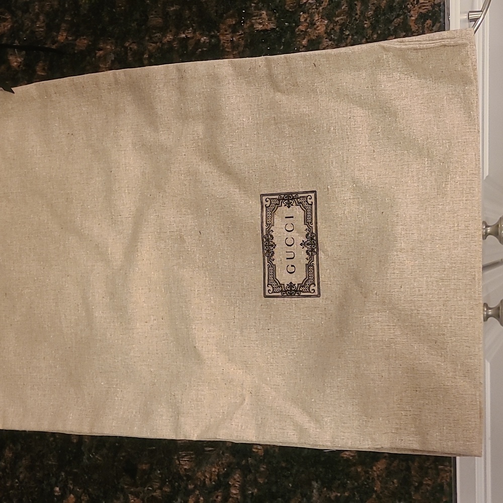 Gucci dust bag
